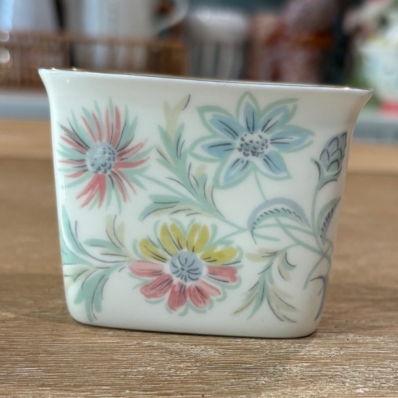 Vintage  1960s Vanessa Minton Cigarette Holder & Coaster Dish Set - Picture 7 of 9